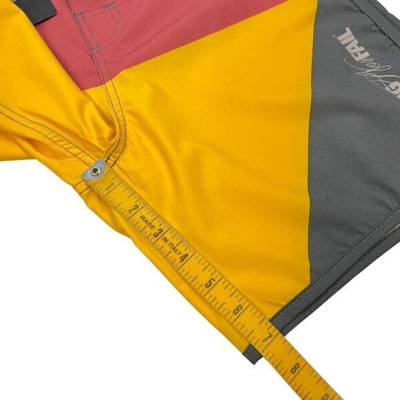 NWT Flag nor Fail Mens Board Shorts Colorblock Salmon/Gray/Golden Yellow Size 33 - Picture 12 of 13